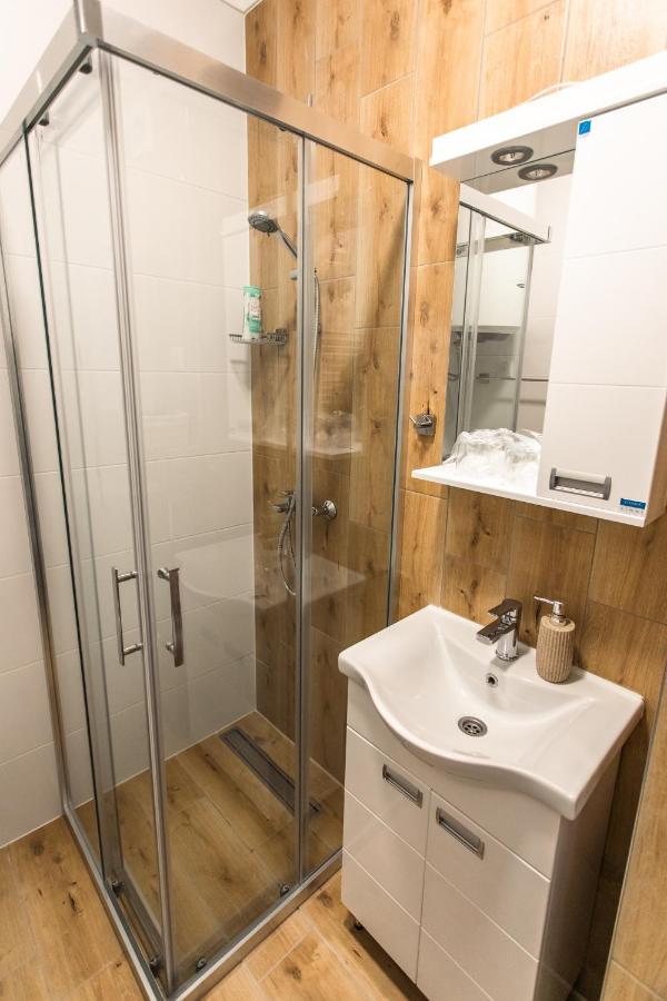 Room Jacuzzi “Athena” Subotica Exterior photo